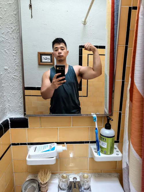 who wants to get all sweaty with me 🥵 by SofaKingAsian