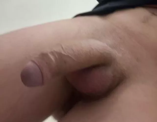 41 (m) just hanging lol bored needs entertaining  by Ssccoottttr