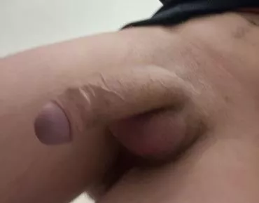 41 (m) just hanging lol bored needs entertaining  posted by Ssccoottttr