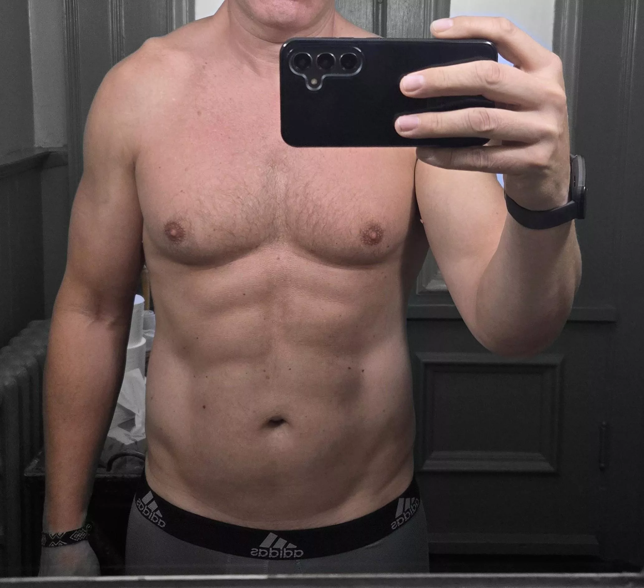 [48] You see a teacher that you had a crush on in high school at the gym one day and he's totally ripped and now your crush comes back what do you do? posted by More_Present8862