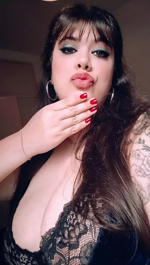 Do you like red?  by UmaVip