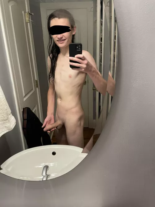 Freshly shaved and ready to misbehave :3  by TheThomas2004