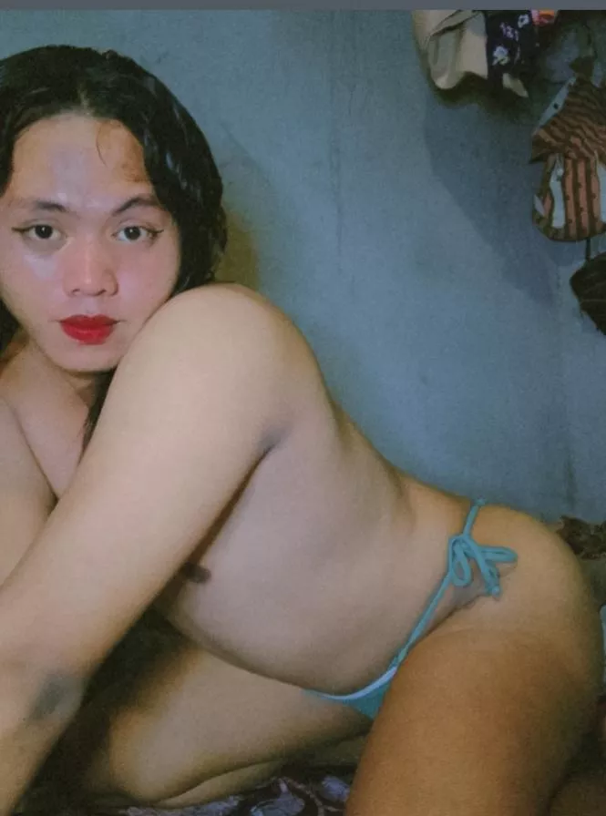 Hi babe miss me?😉 posted by daddylickme9224