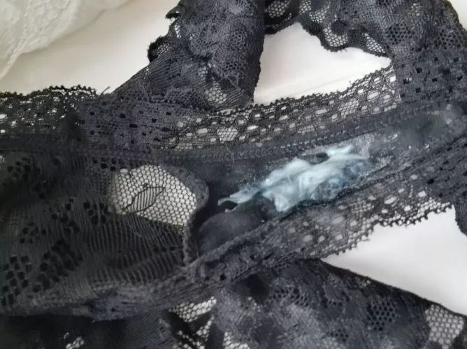 Say yeah if you’re jerking off right now !! by Lazy-Calligrapher794