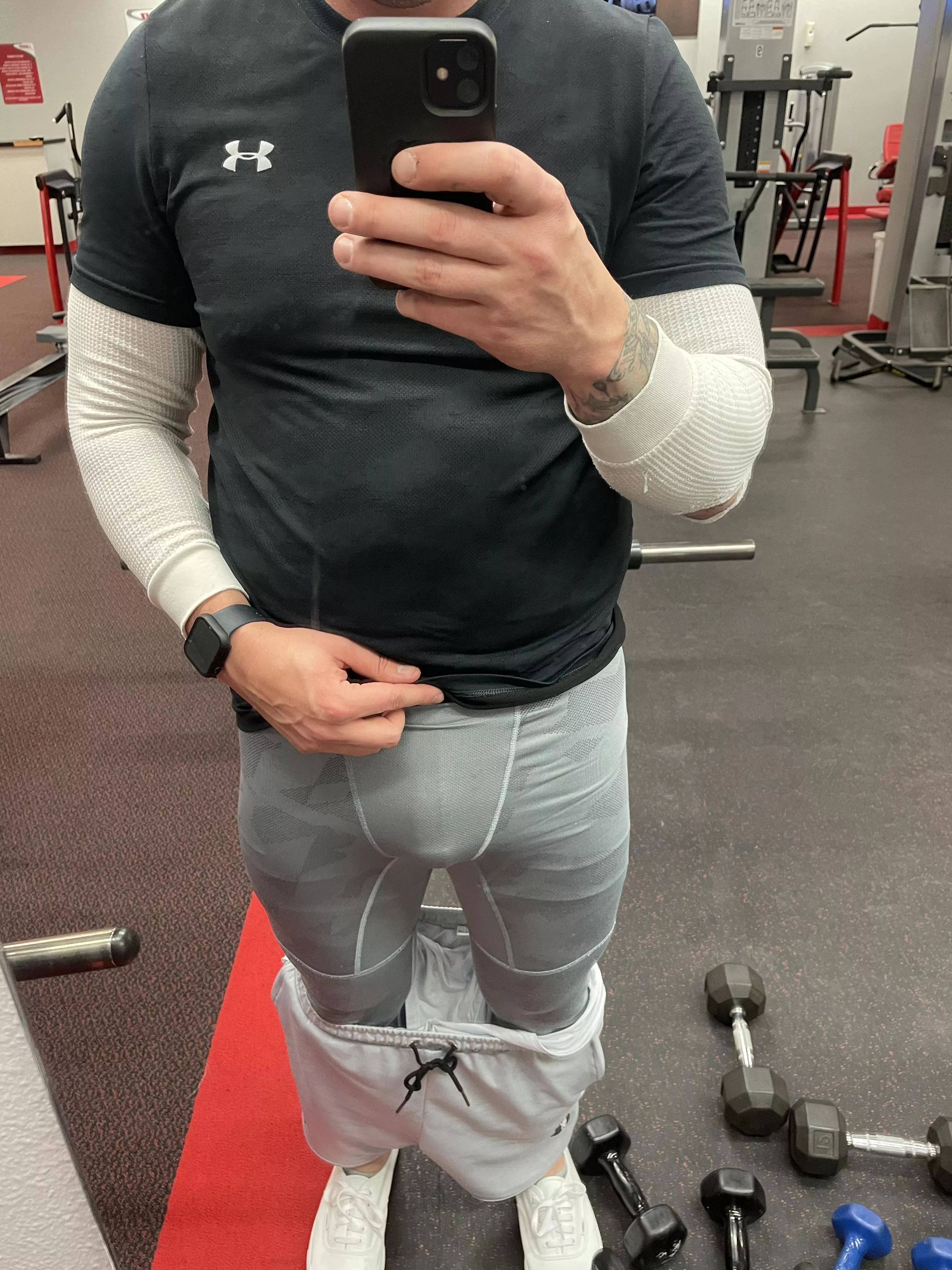 38/m Father of 4. Saw an opportunity and took it lol.  posted by Primary-Comb-7811