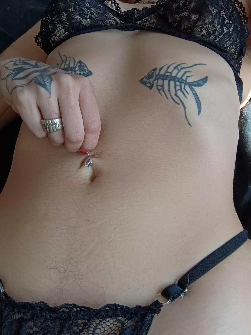 belly buttons with piercing posted by Esme420kinky