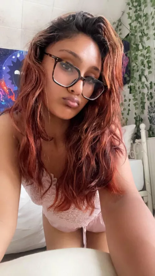 can i send my pics to ur phone ☎️ by Forward_Lab1536