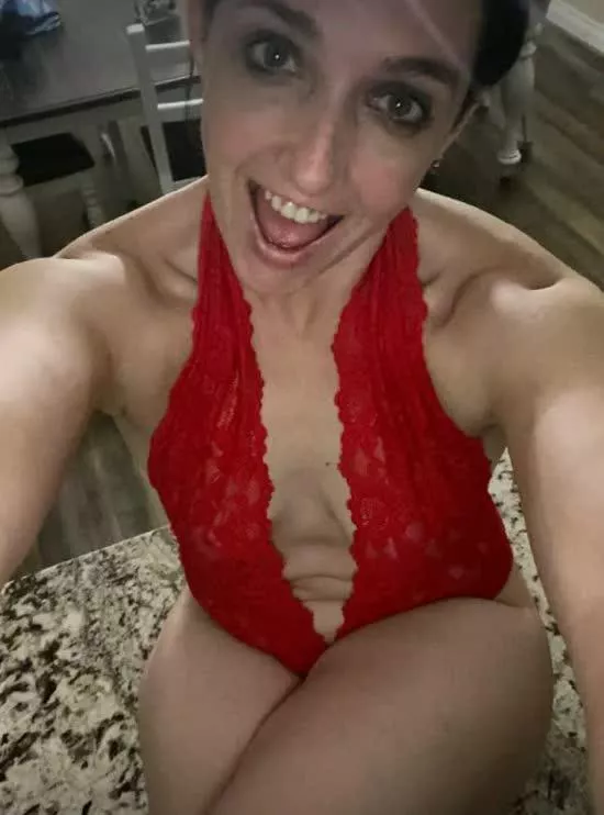 Can this old body still get some attention?
 posted by GearValuable8627