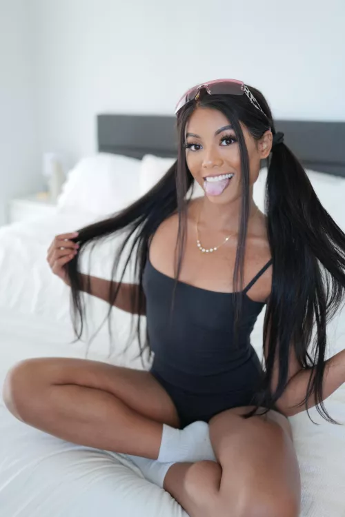 Do you find Cambodians like me attractive?  by PsychologicalLet5954