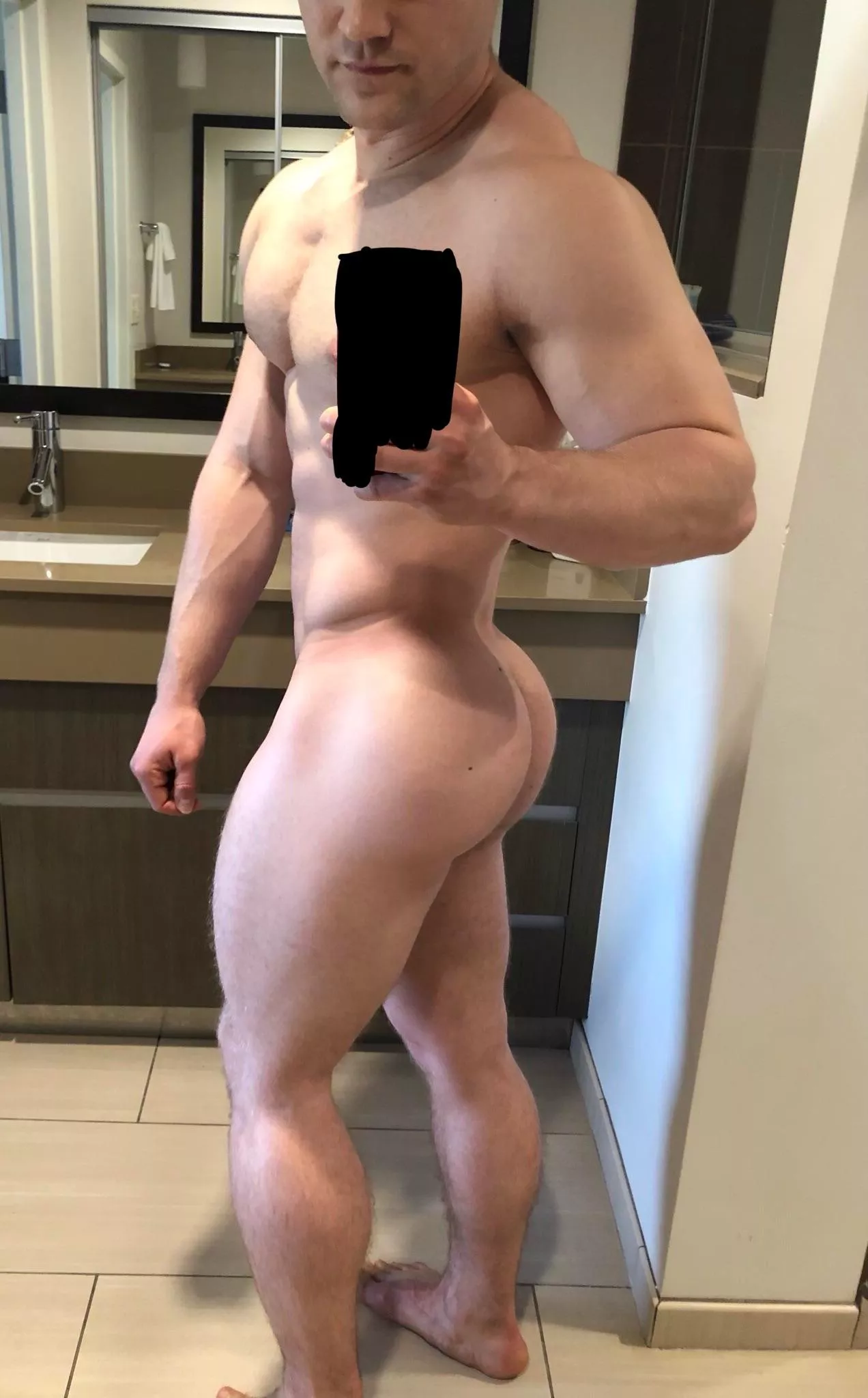 Do you like short guys? I’m 25 and I’m only 5’7” tall.  posted by JAD_99