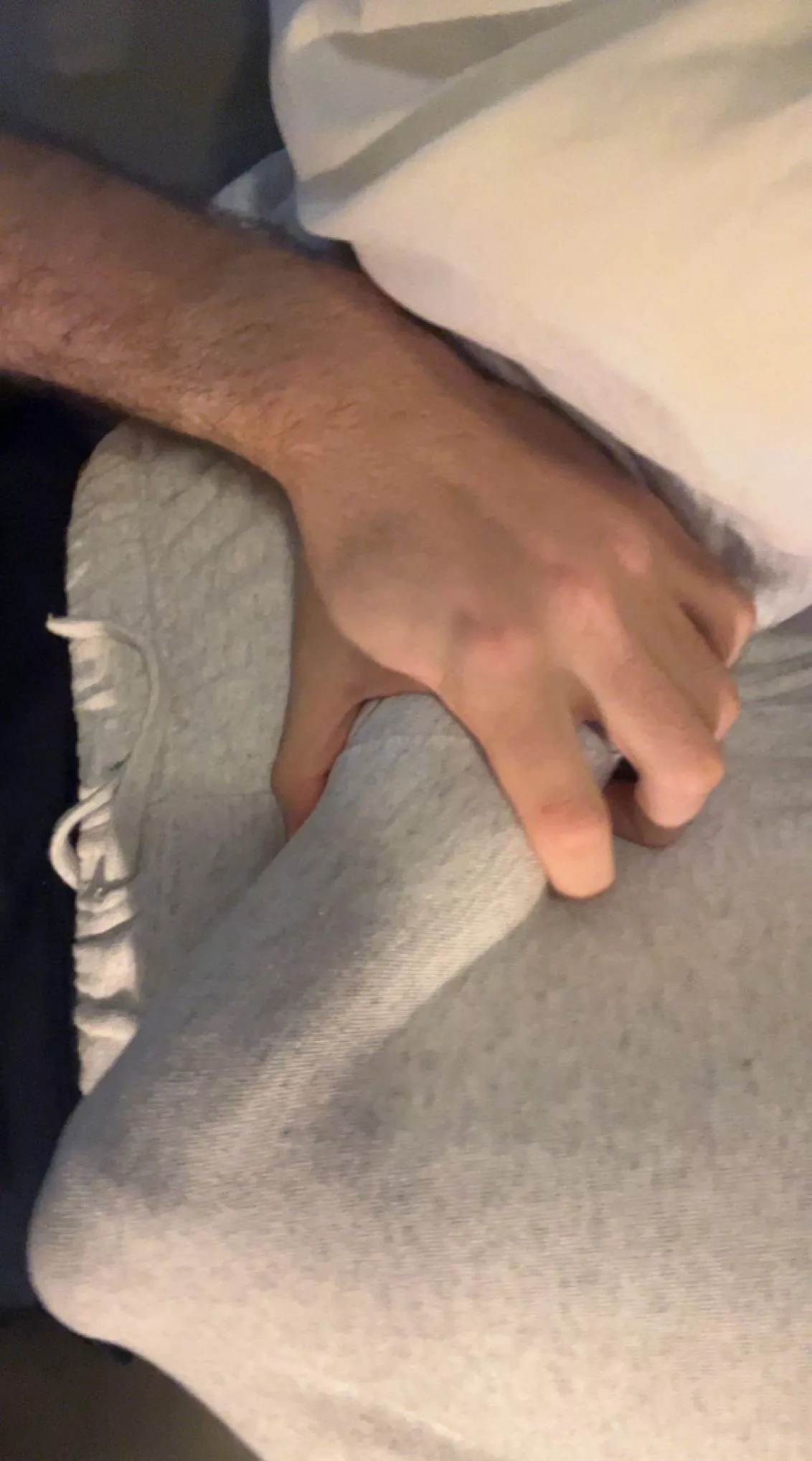 Don’t think I can leave the house in grey sweats (20) posted by Anxious-Cap-1829