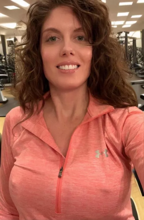 Early workouts are the best by BustyBrooke01