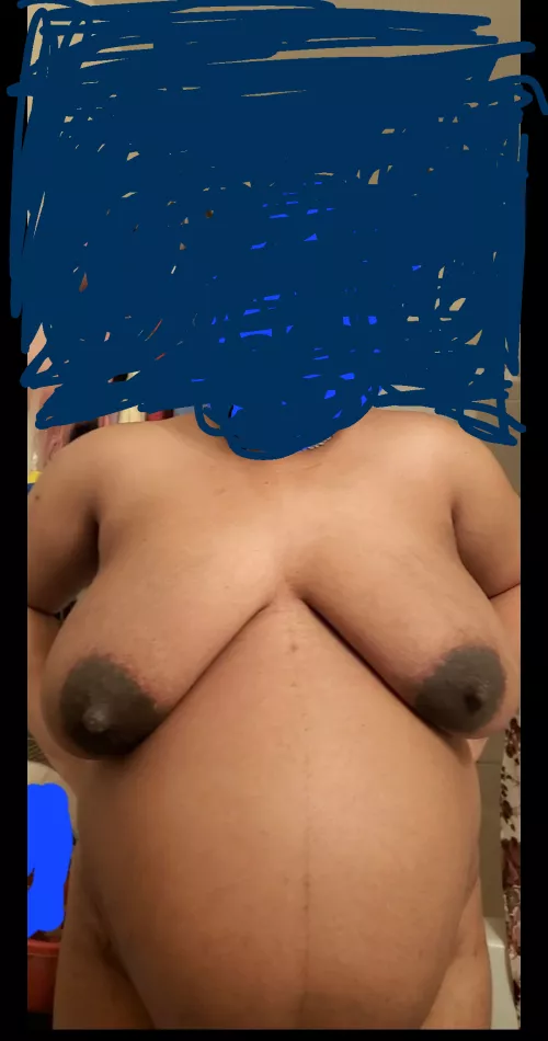 Front View(Older) by Ogoun10