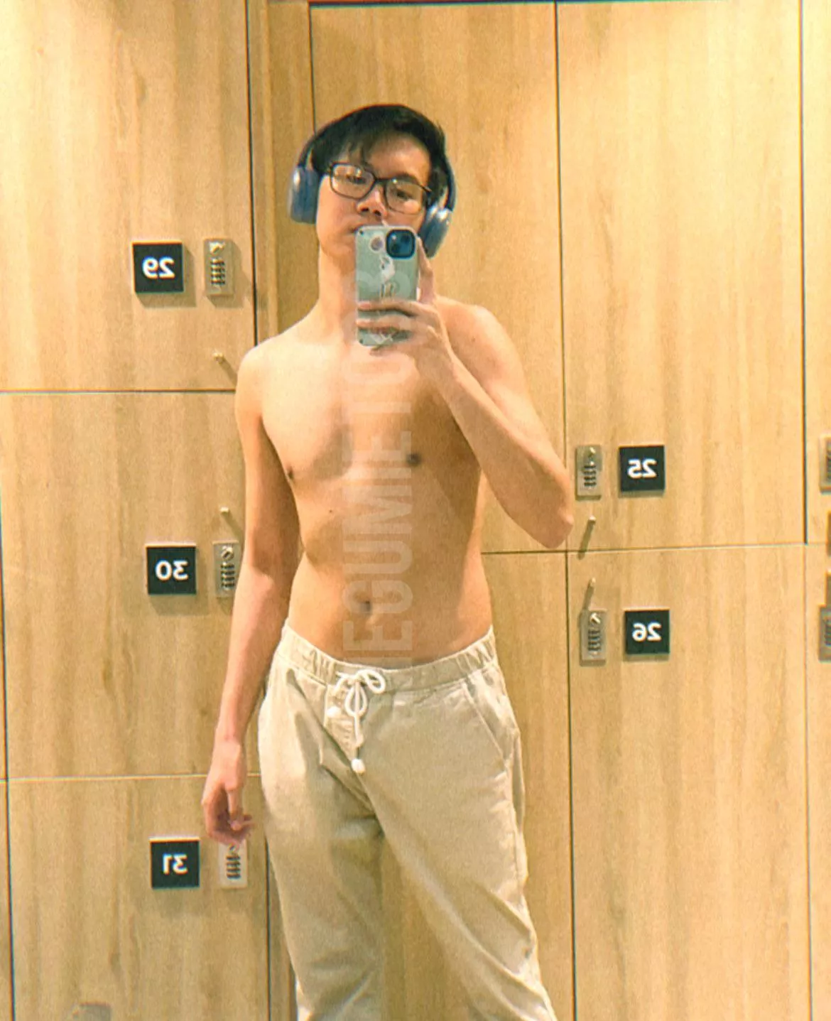 Gym Locker Room  posted by megumieto03