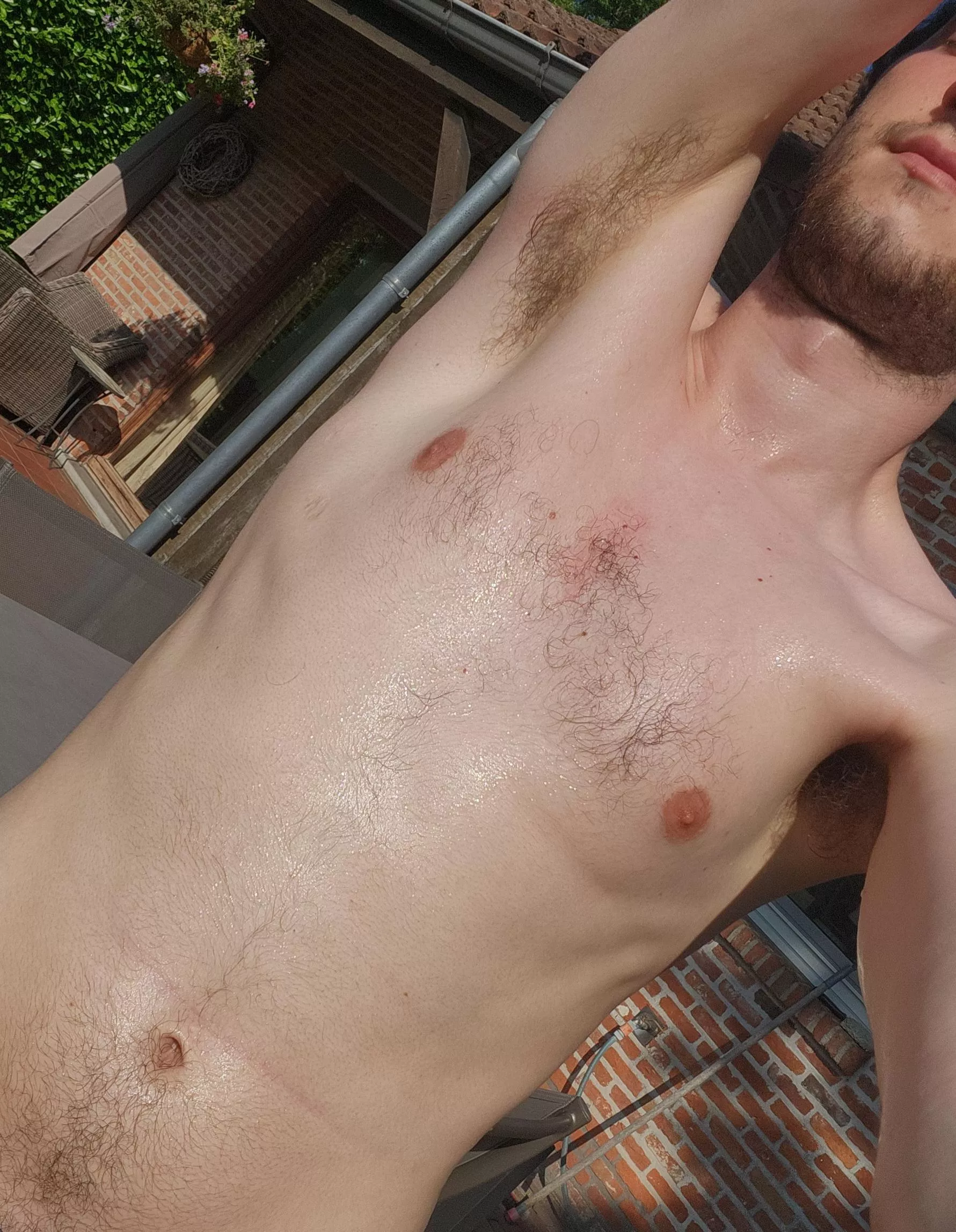 Hot & sweaty posted by SpicyPuddi