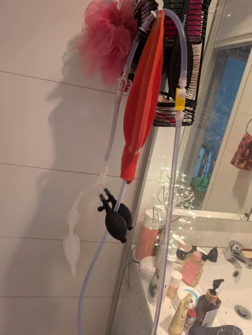 Is my dream my dream Inflatable nozze too big?  by Sly_Wednesday