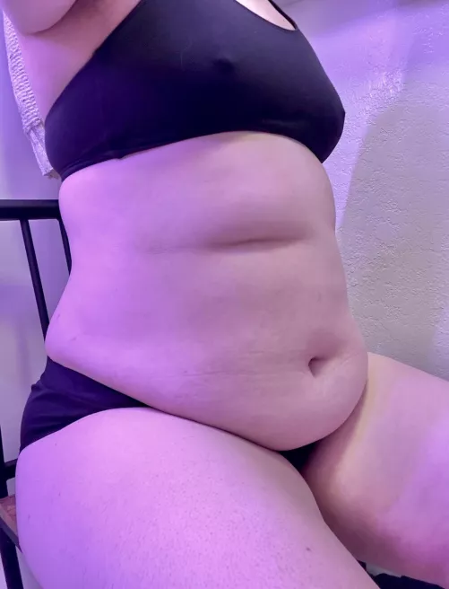 Little pokies, thick everywhere else  by bad-girl-bot