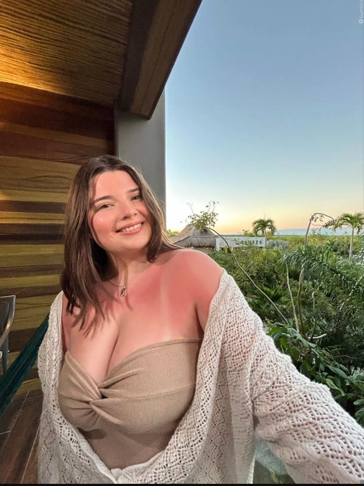 Massive set on this 18 year old posted by browncowdog3