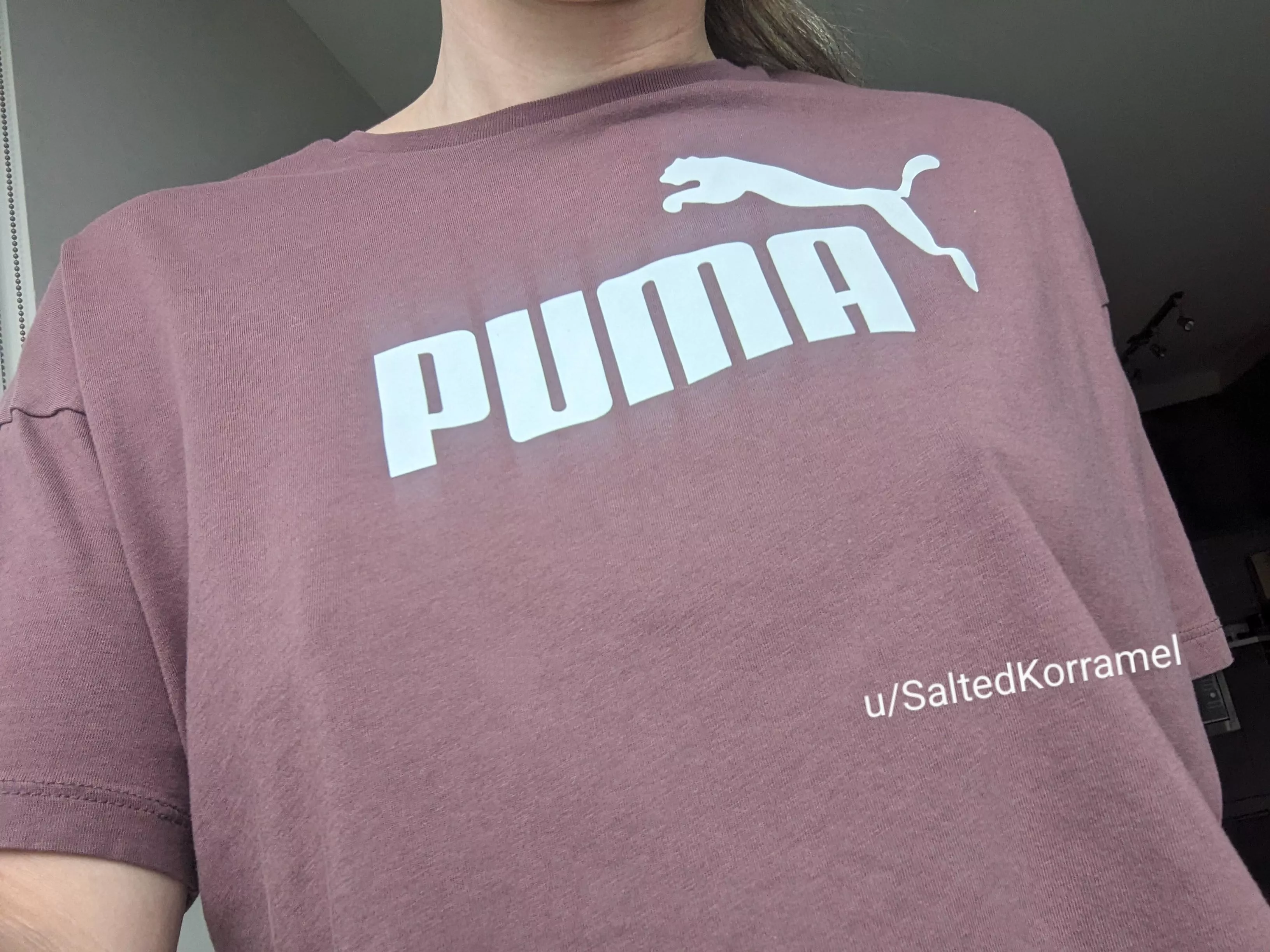 Need more crop tops that drape like this posted by SaltedKorramel