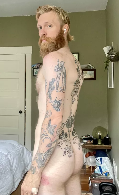 Never mind the road rash on my thigh by _vuorinen