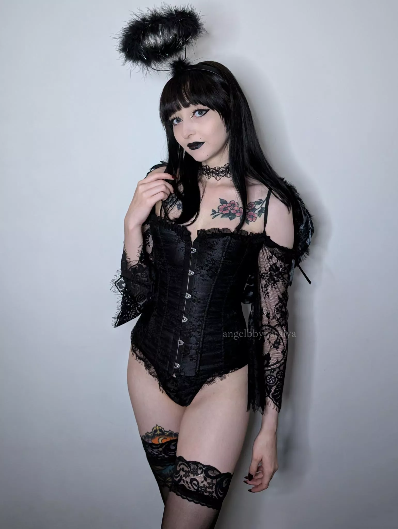 Not all angels wear white posted by NatalyaMoon