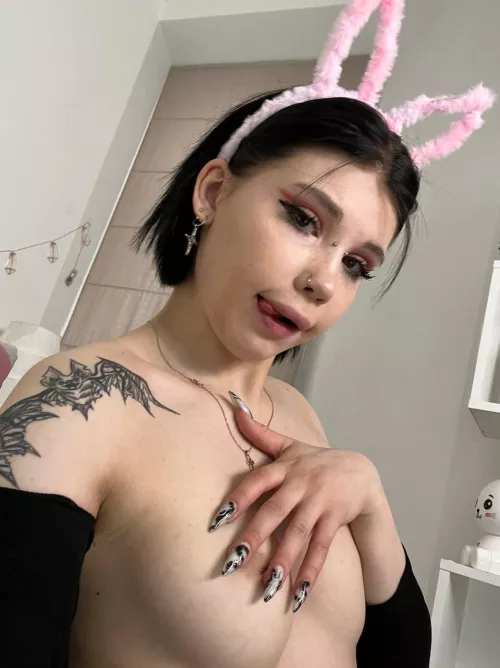 this playful bunny needs a carrot by Truecrochet184