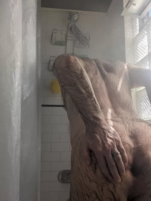 Tongues are welcome by Play_mn612