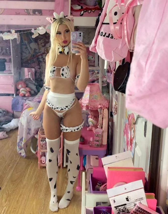 Will you milk this cow using your mouth? posted by cutiekittyxro