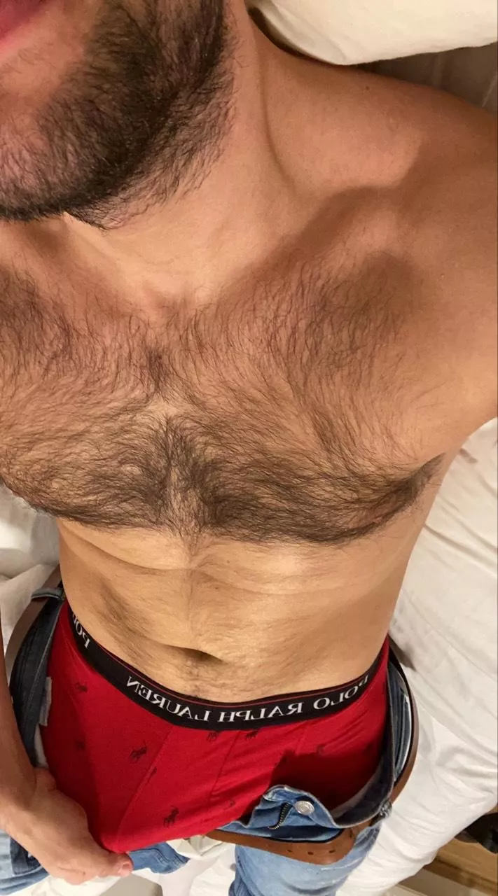 You like red? (33) posted by mrjames12345