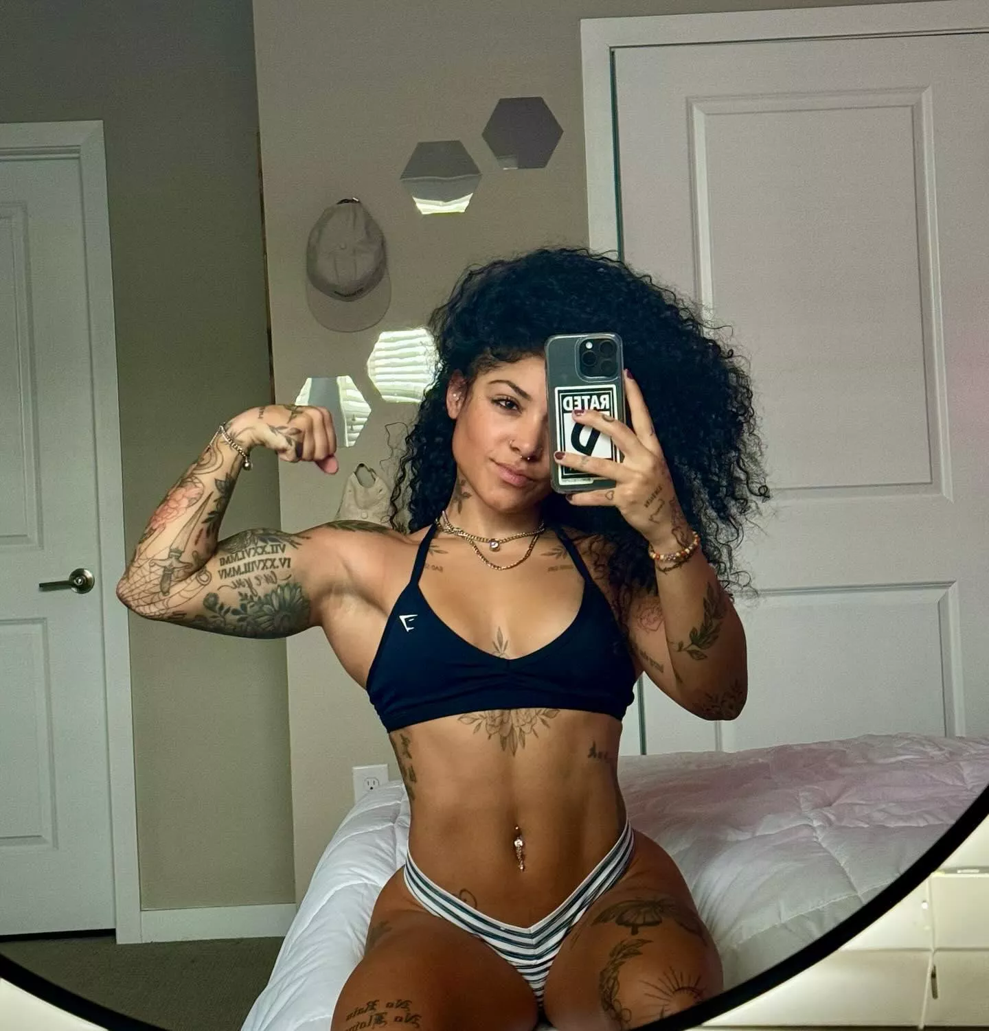 Ashley Shackleford  posted by 45422