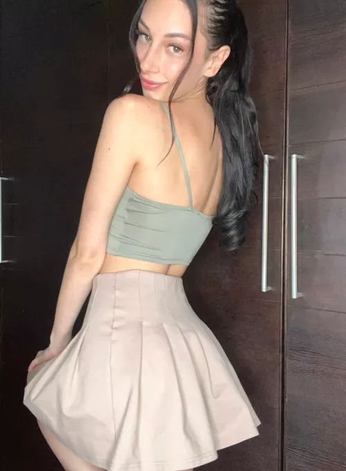 Do you want to play with this hot college girl by RadiantRaptureee