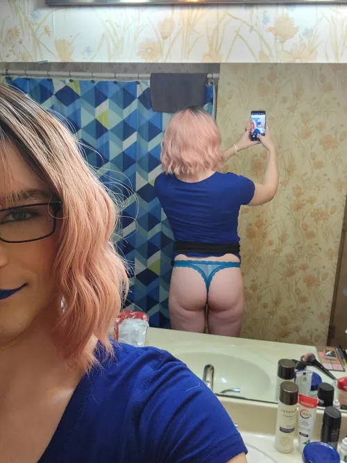 How's it goin? by cannaclaire