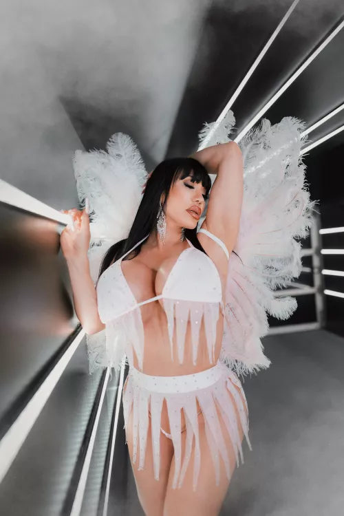 My ball emptyings give you WINGS!  Join MY FREE VIP🏆 LINK NOW!  Ends 12 pm EST!  Don’t miss out!  CLICK LINK 🔗 BELOW ⬇️⬇️⬇️ by AvaDevine