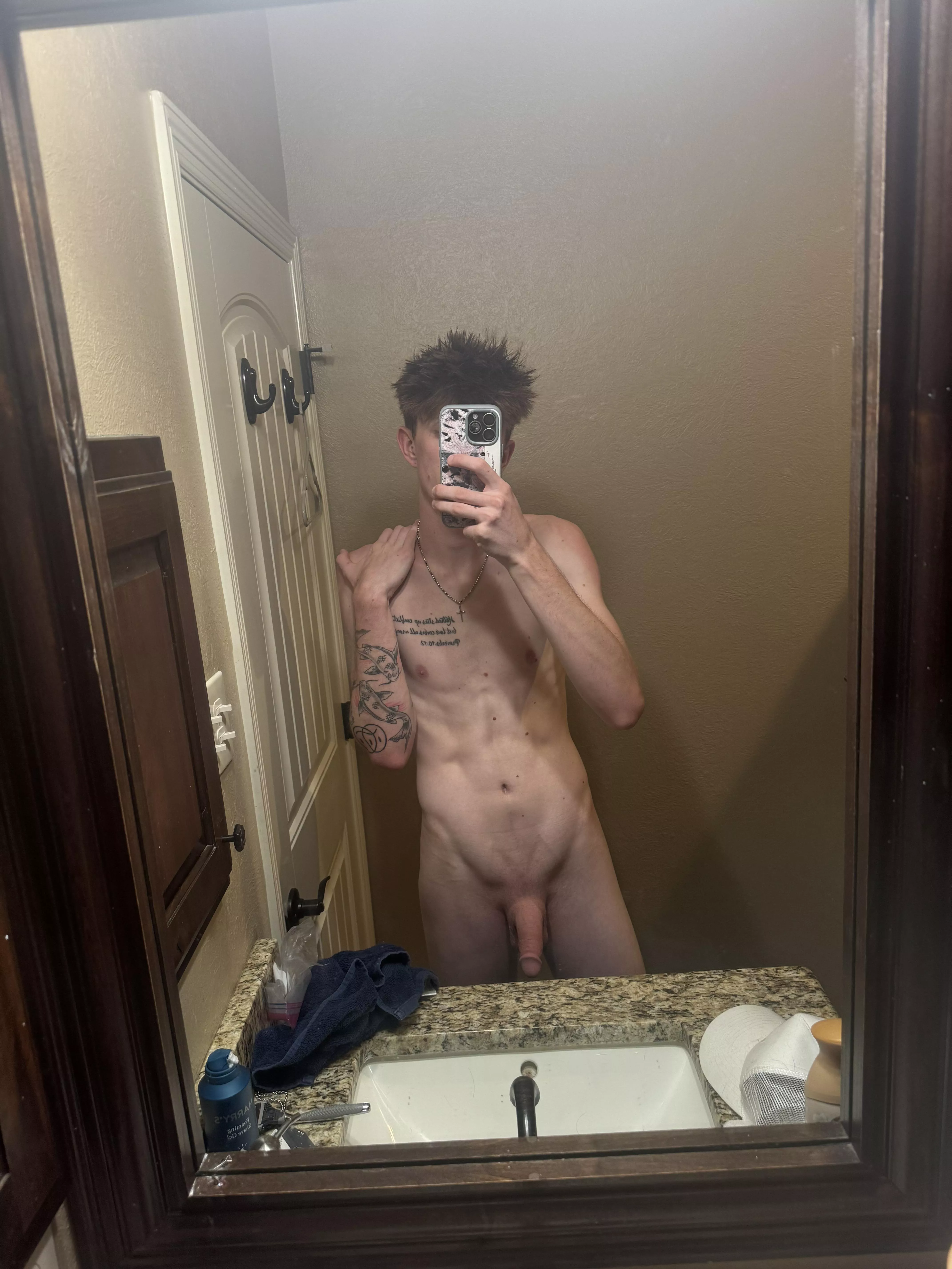 new here, rate (m)e ? posted by crxshedout