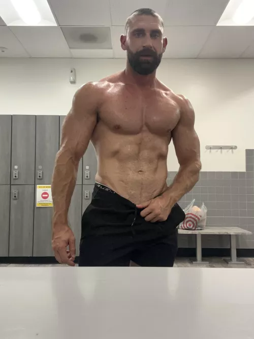 Nice and sweaty from the sauna  by onlygainzsteve