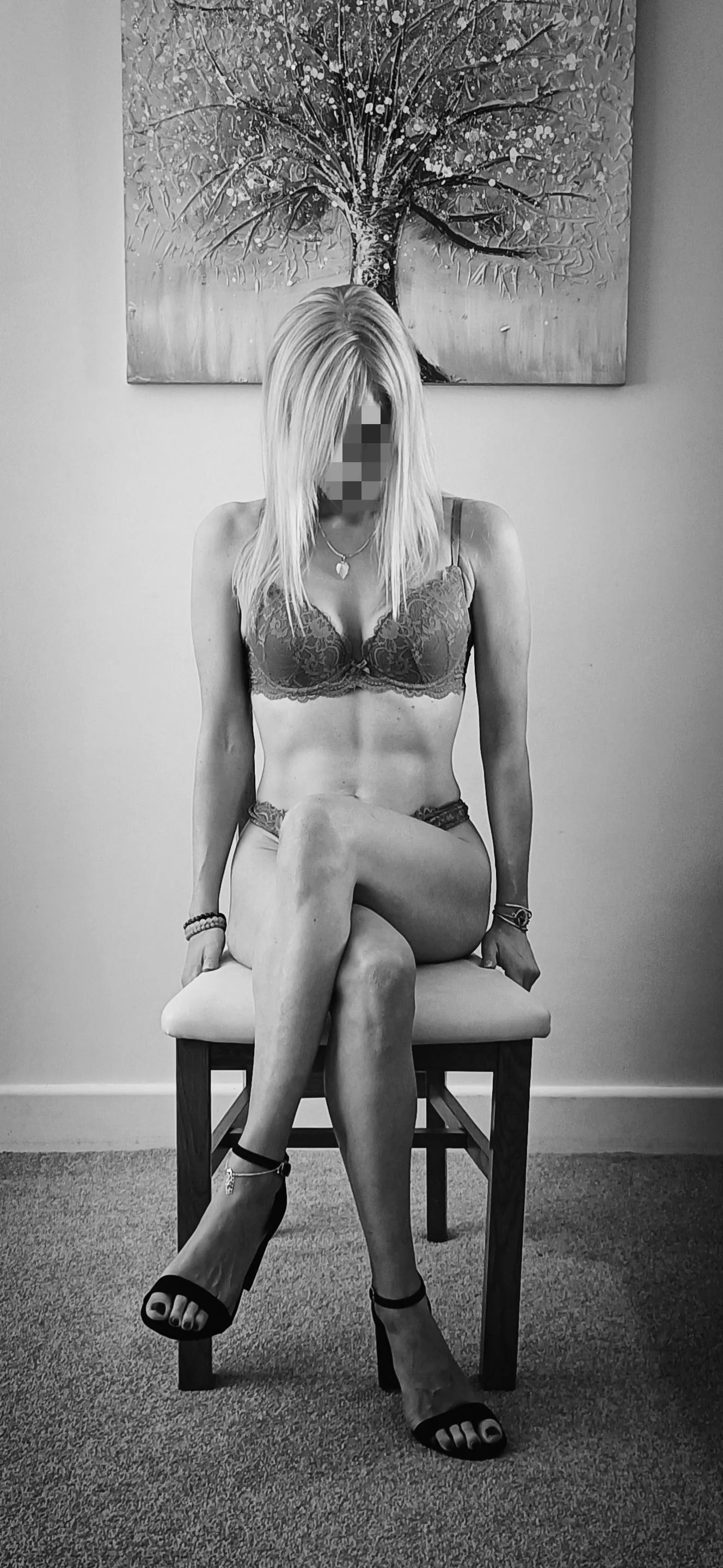 Sitting pretty  posted by norty_couple