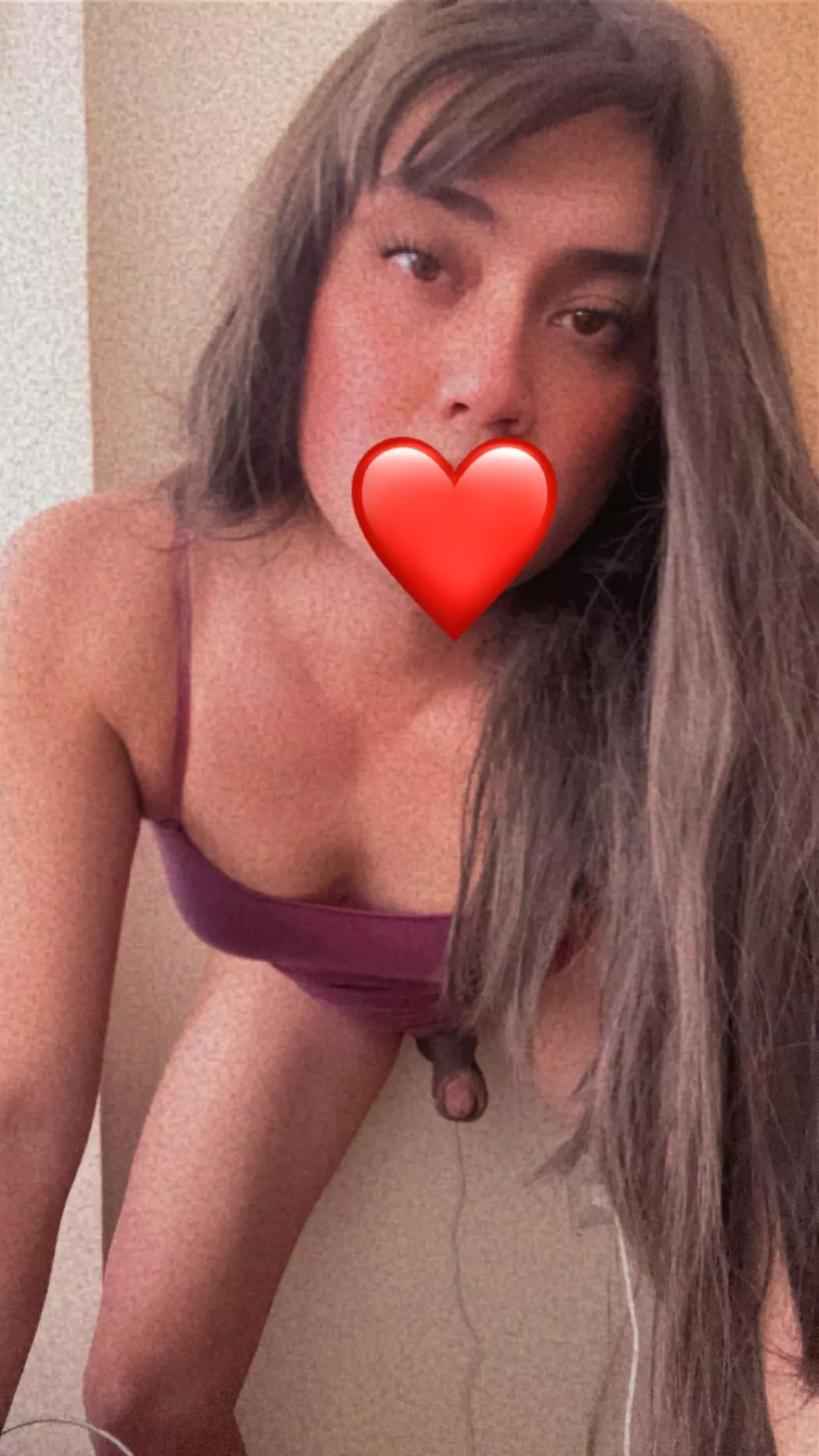 Wanna take the place of my dildo? 🤭 posted by juasicccko