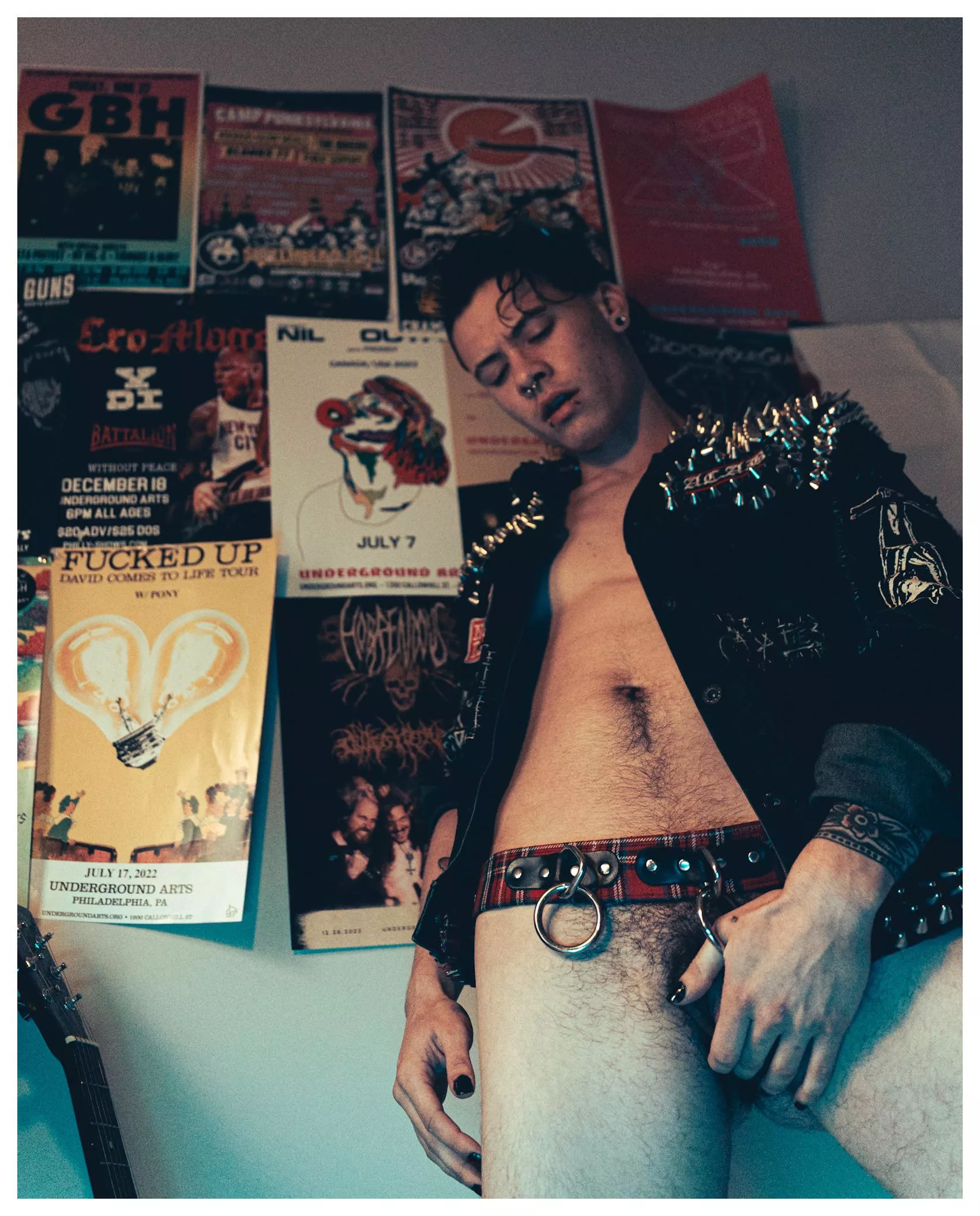 what would you do if we were homies and I “accidentally” send u this? posted by Emotional_Sign_1394