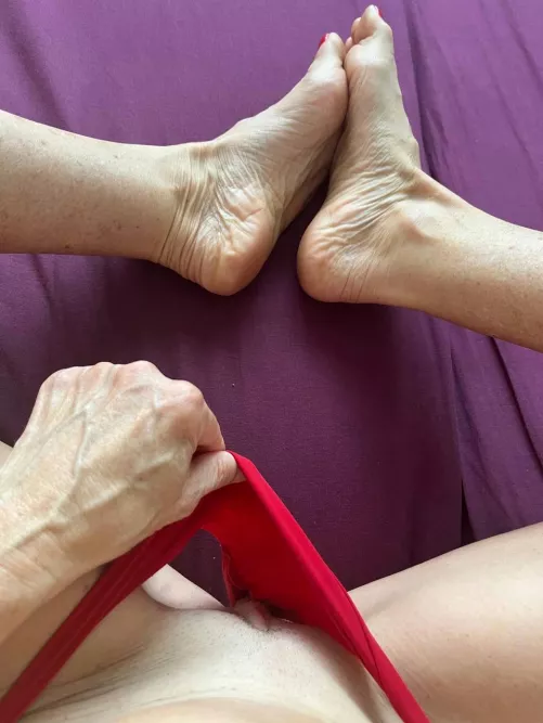 70s baby. Would you still fuck me? by lOve_Babee