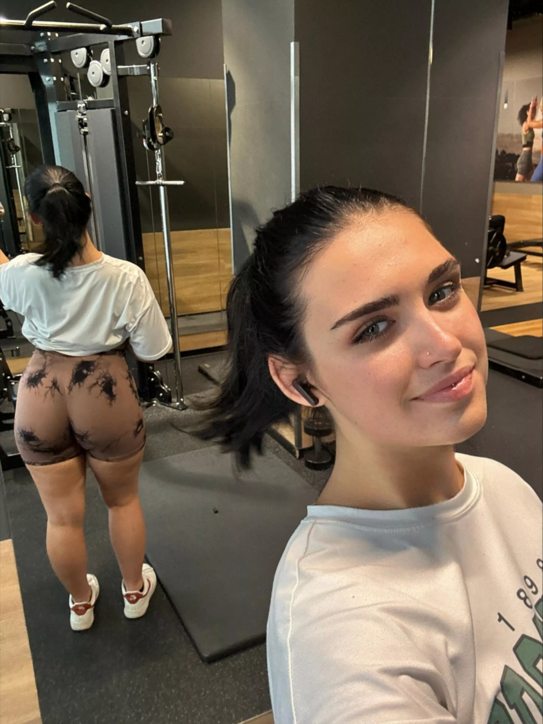 cellulite is necessary for the juice posted by pineapplepunk