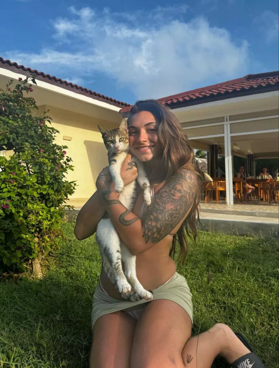 eighteen years old and still a virgin. posted by lylybootyy