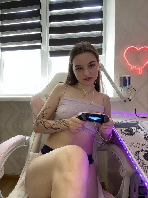 Let's play non-gaming games? by Wonderfull_Girl