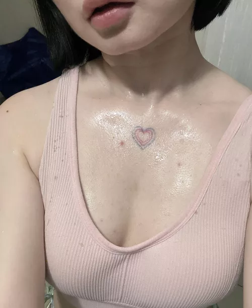 sweaty babe by HorizenGirly