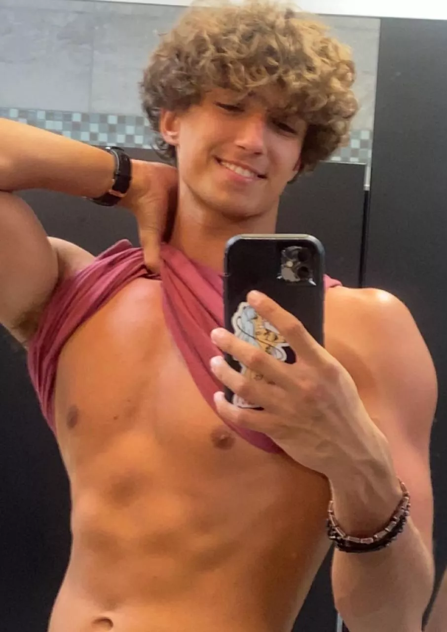 wish someone wlaked in posted by Fabulous_Ad_8803