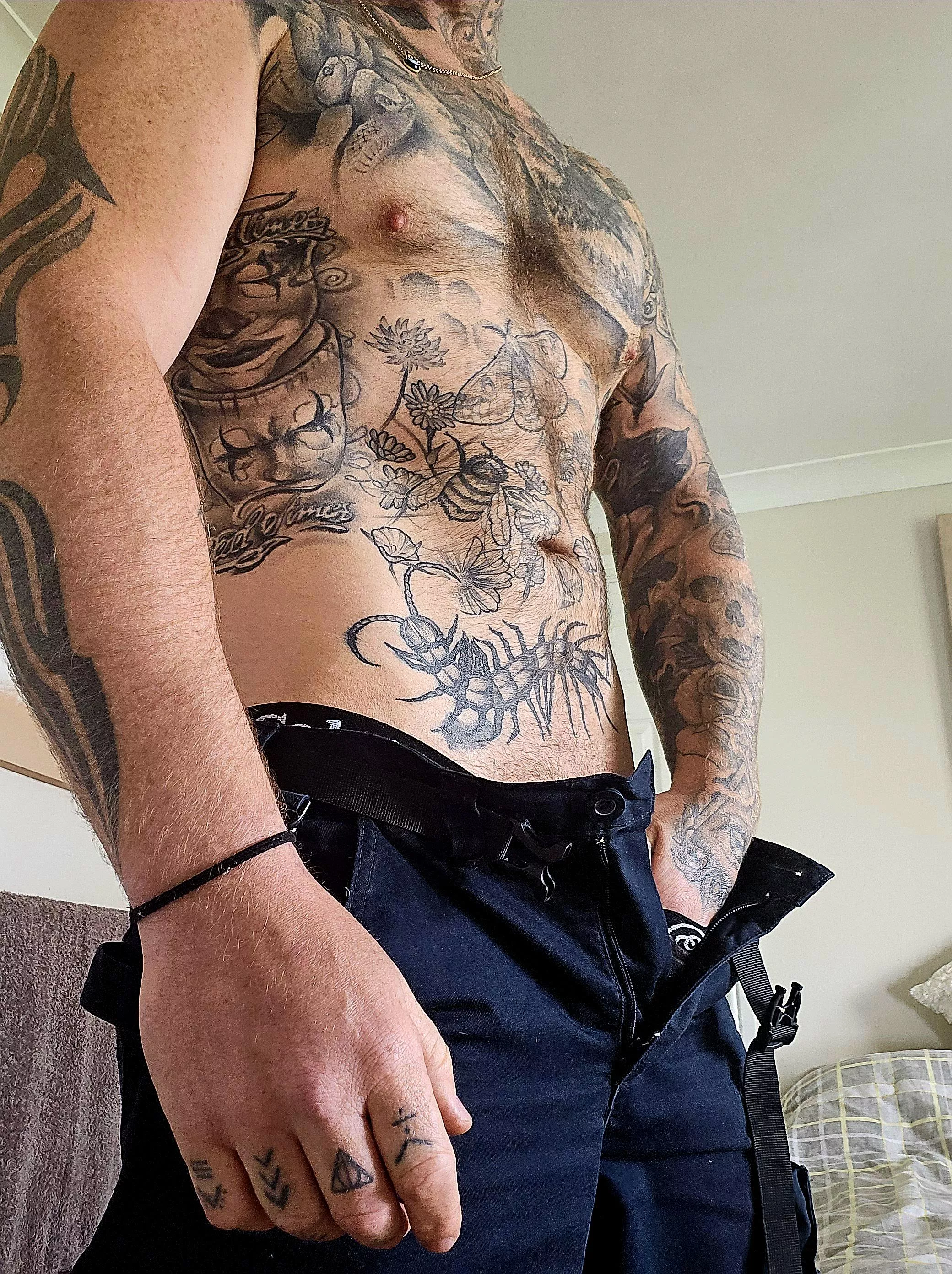 Would you play with a sweaty blue collar daddy?? posted by theguynextdoorr33