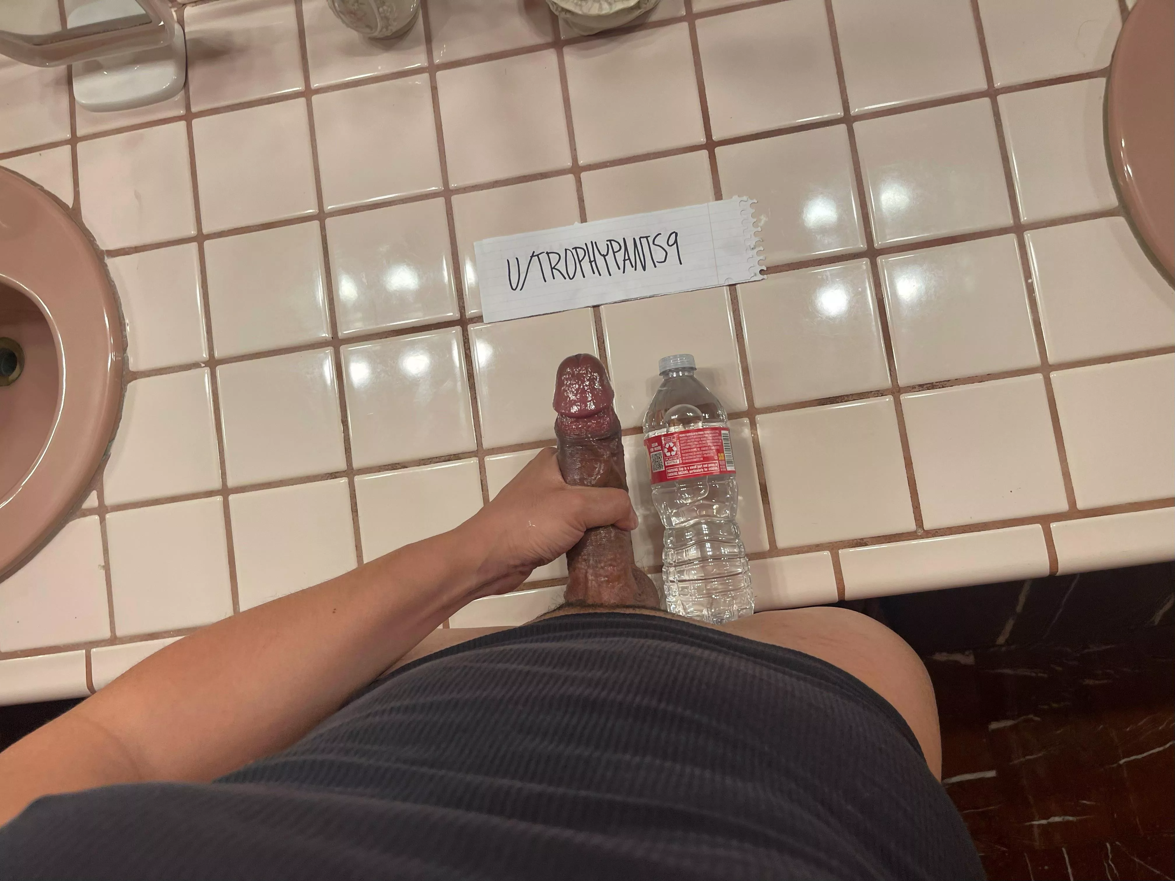 32M - Los Angeles - Hung Puerto Rican posted by TrophyPants9