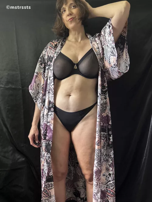 48 looks great on me by mstrssts