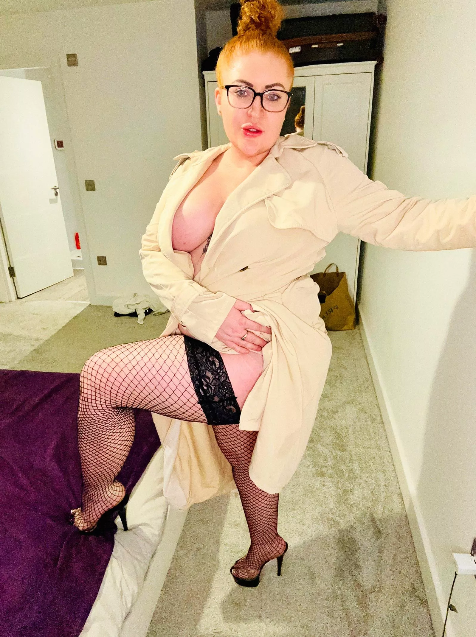 Describe this picture using only one emoji posted by ObedientTablespoon