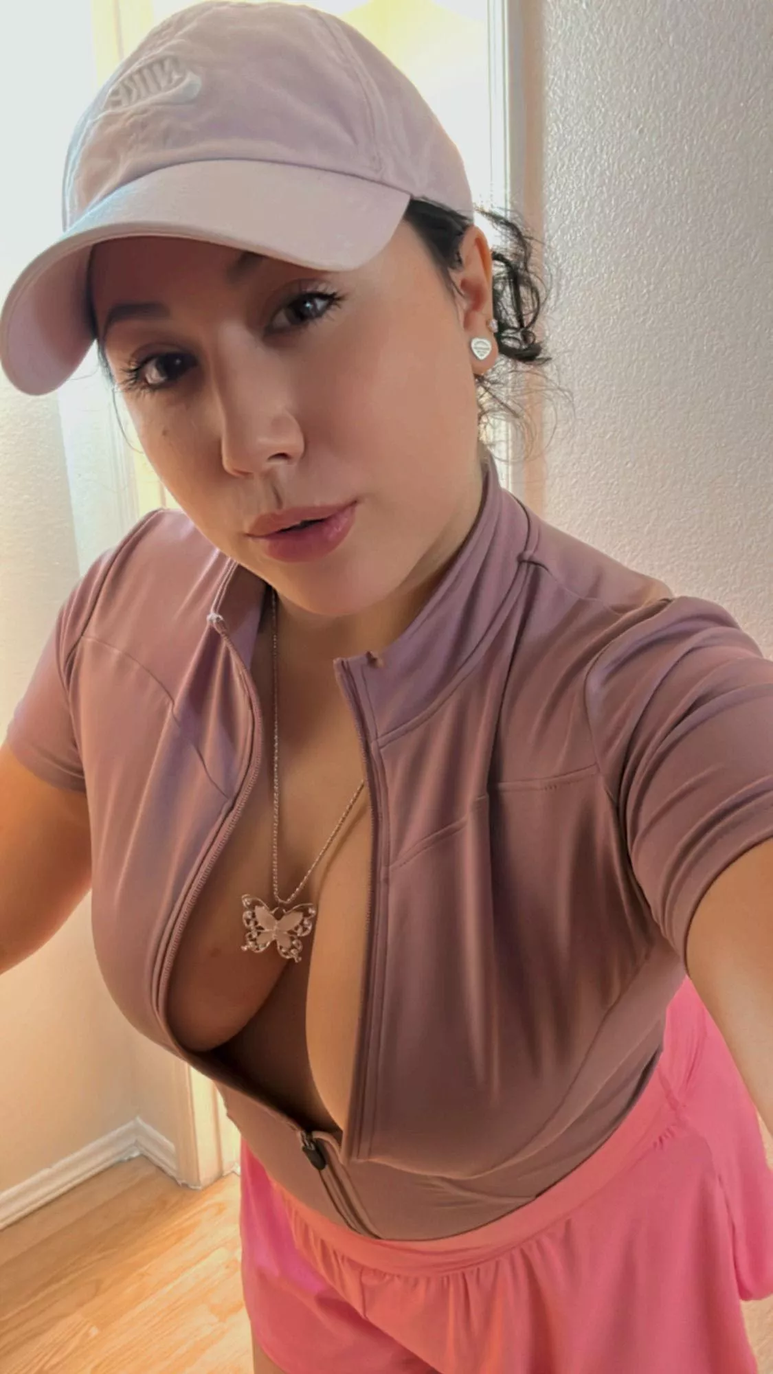 Hope my body make you hungry daddy posted by QueenAgathaa