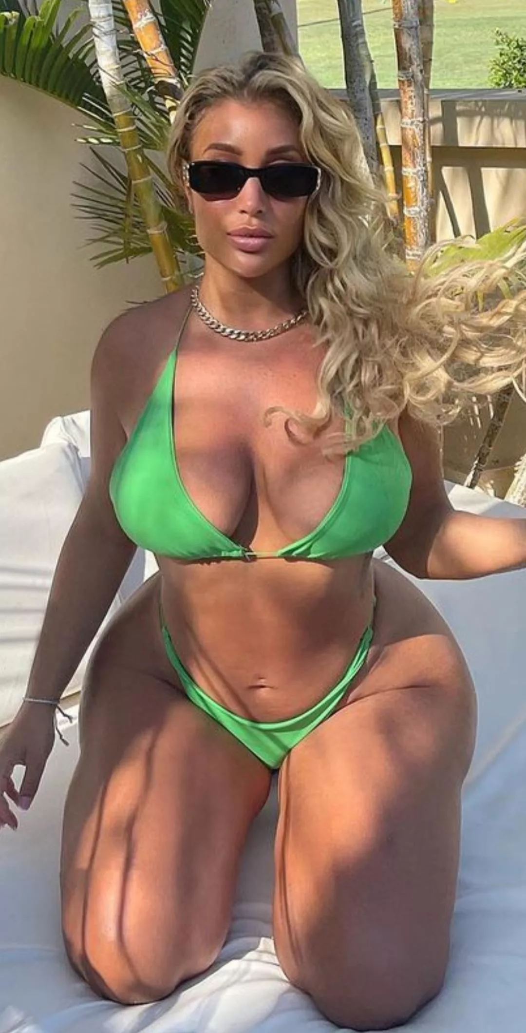 Hot one posted by ExpensiveClaim4744